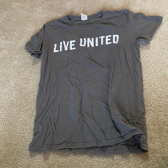 Tshirts - Picture 3 of 3